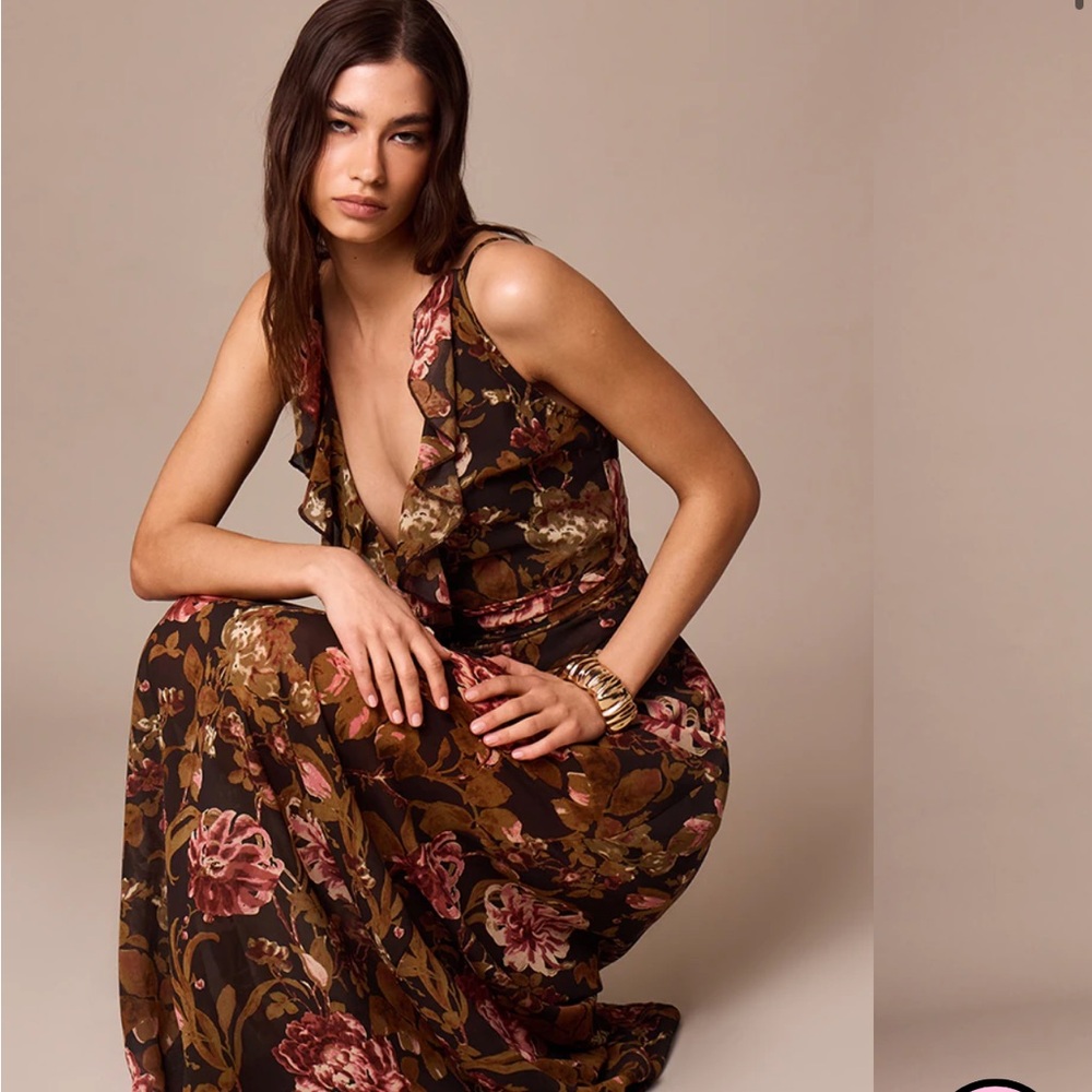 Black and brown floral gown NWT 8